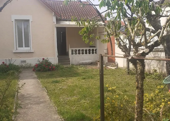 Charmante Maison De Avec Le Calme De La Campagne Apartment *